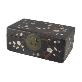 Ancient chinese box made of woolly wood and encrusted with mother-of-pearl