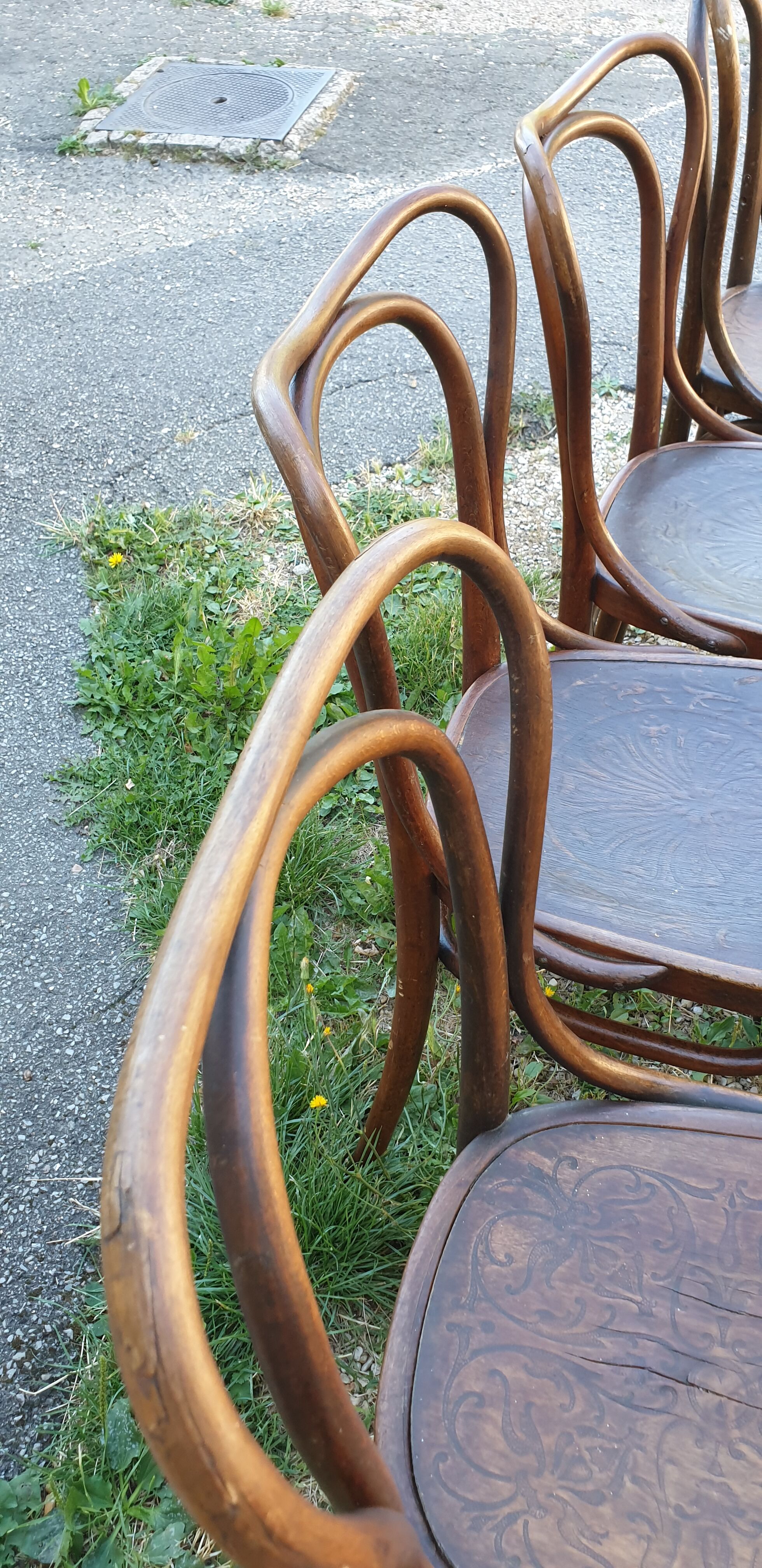 10 chaises Jacob & Joseph Kohn en bois courbé 1900