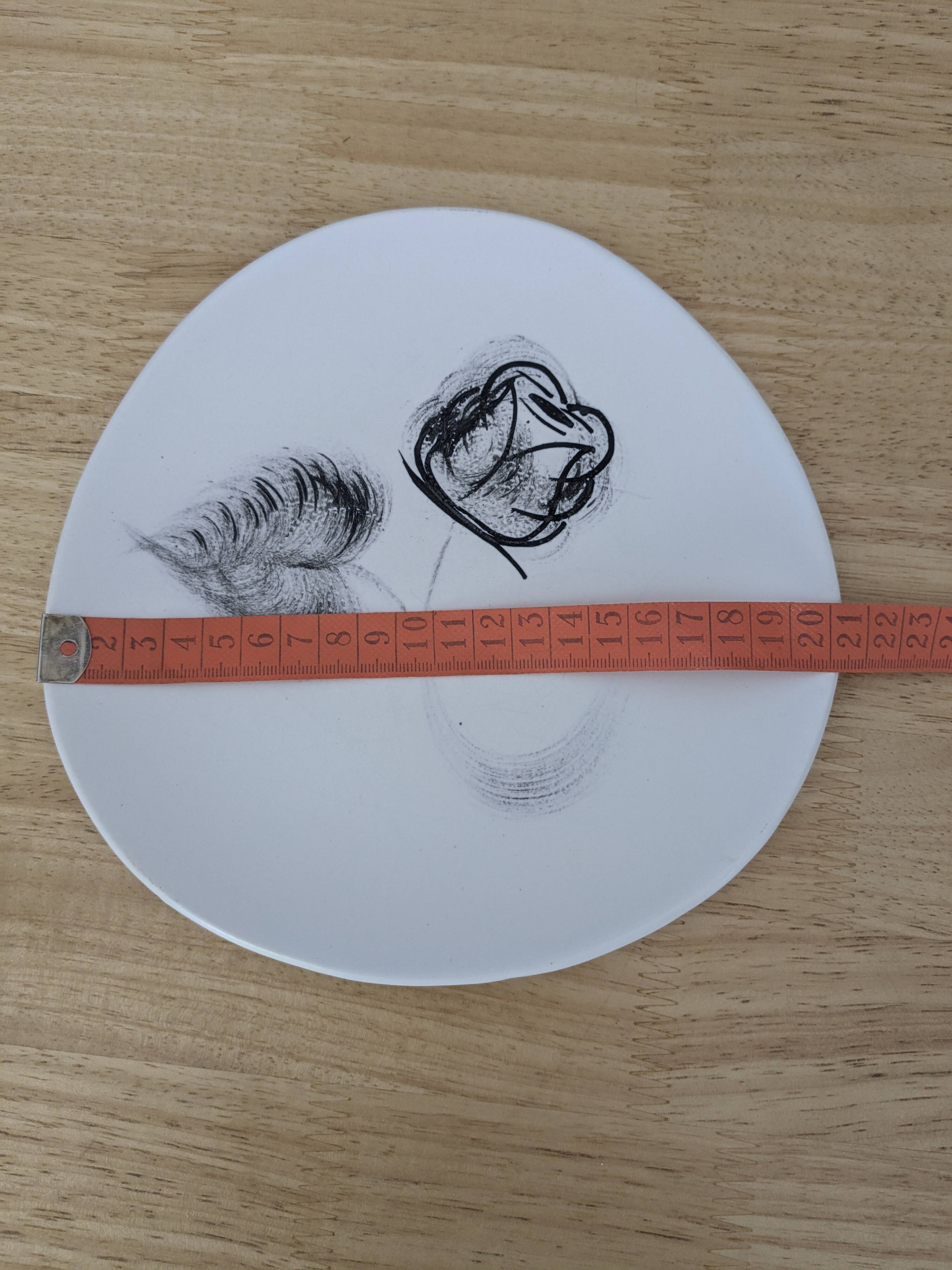 12 assiettes à dessert Niderviller modèle "Rose noire"