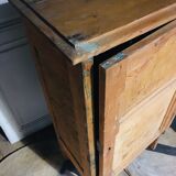 Pin bedside table '30s