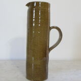 Sandstone pitcher