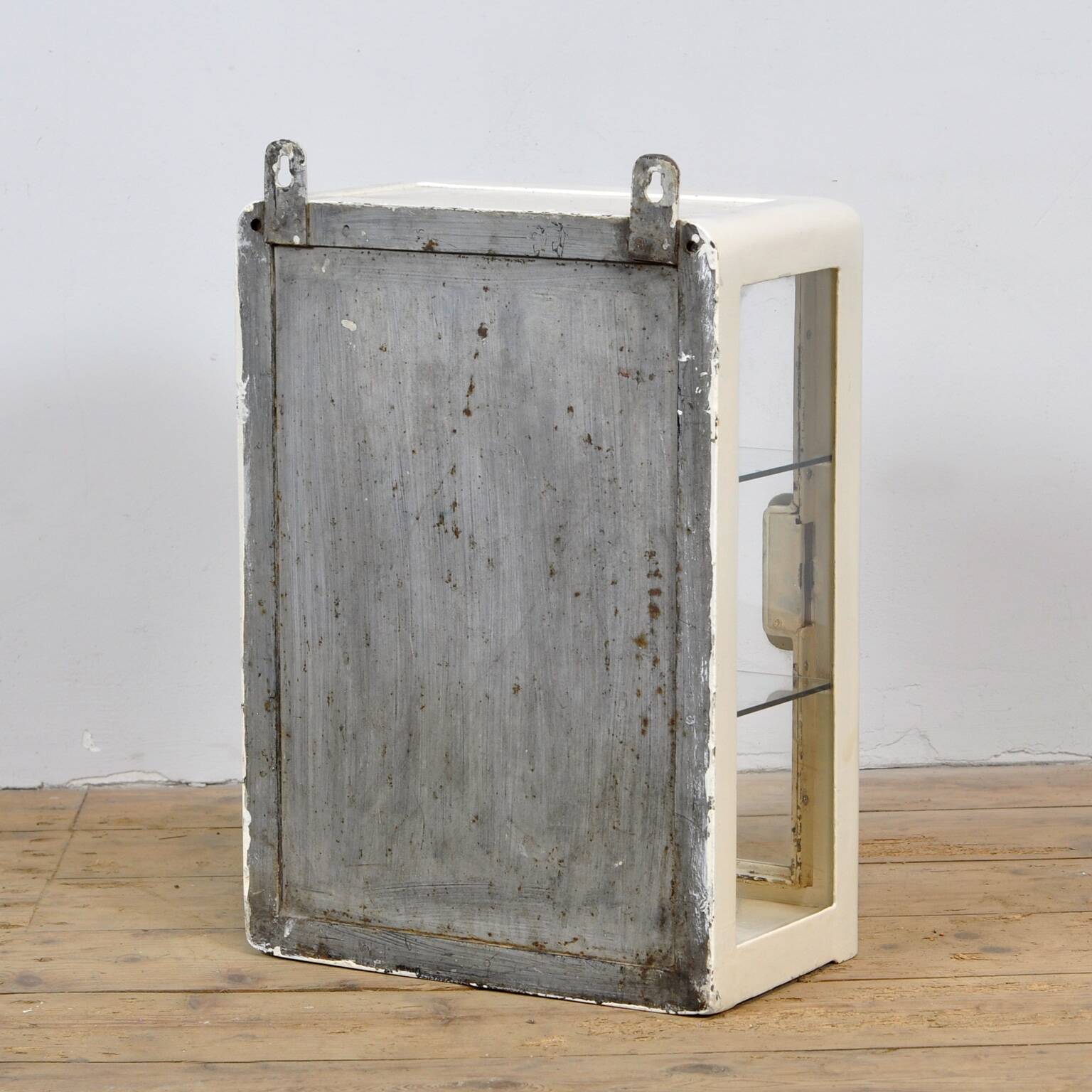 Small Medical Cabinet, wall-unit, 1940’s