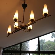 Lustre 6 feux Mid-Century - Opaline et laiton - Style Lunel - Arlus
