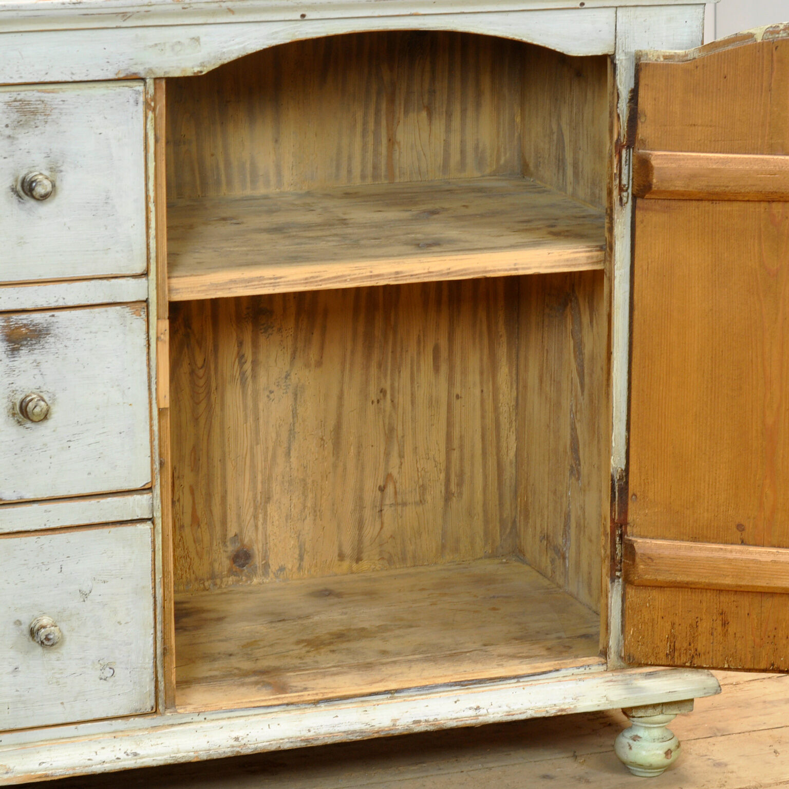 Pine buffet cabinet, circa 1900