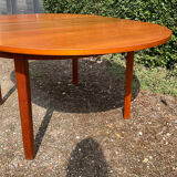 Scandinavian extending table from the 60s and 70s