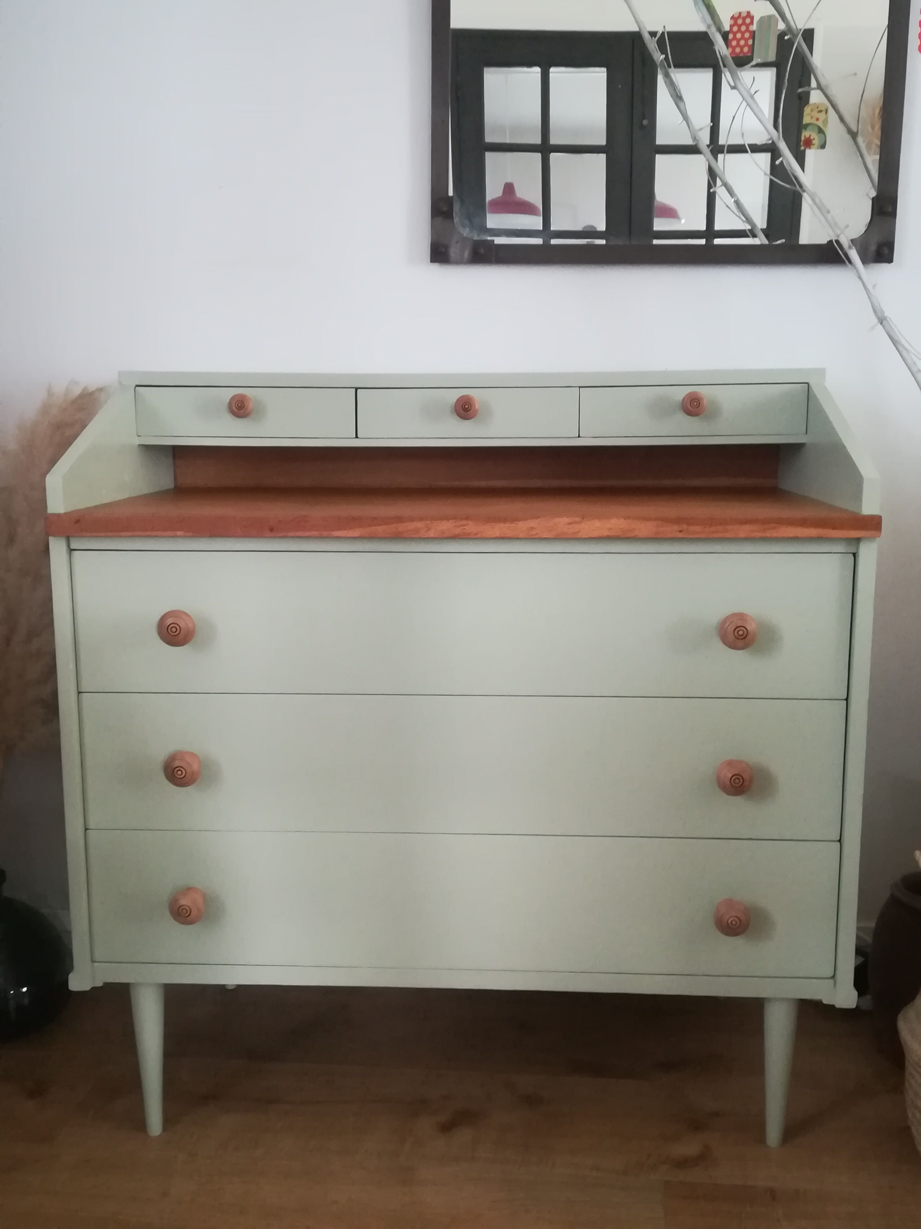 Vintage chest of drawers, extra desk
