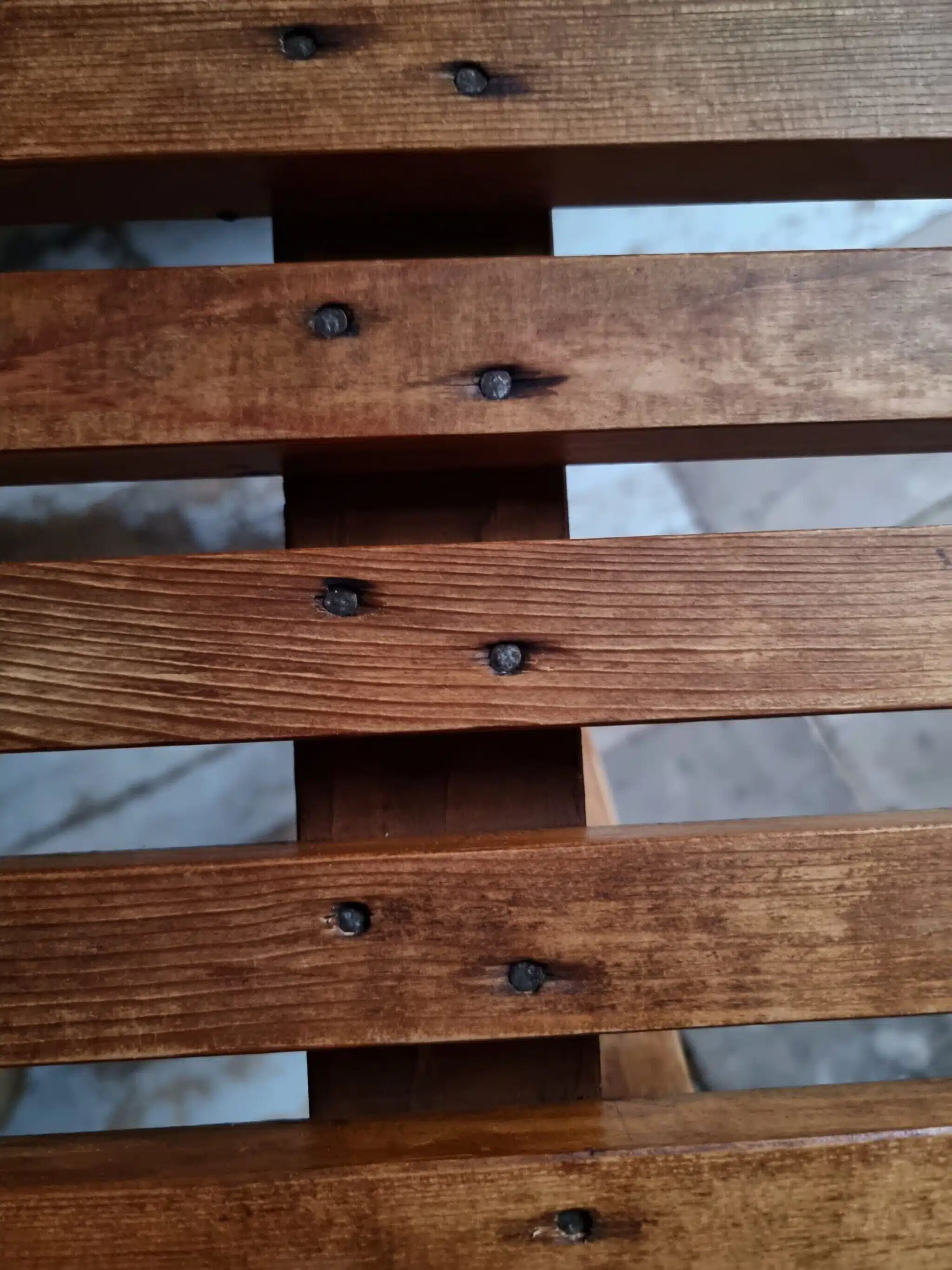 Vintage folding garden table in pine, mid-20th century.