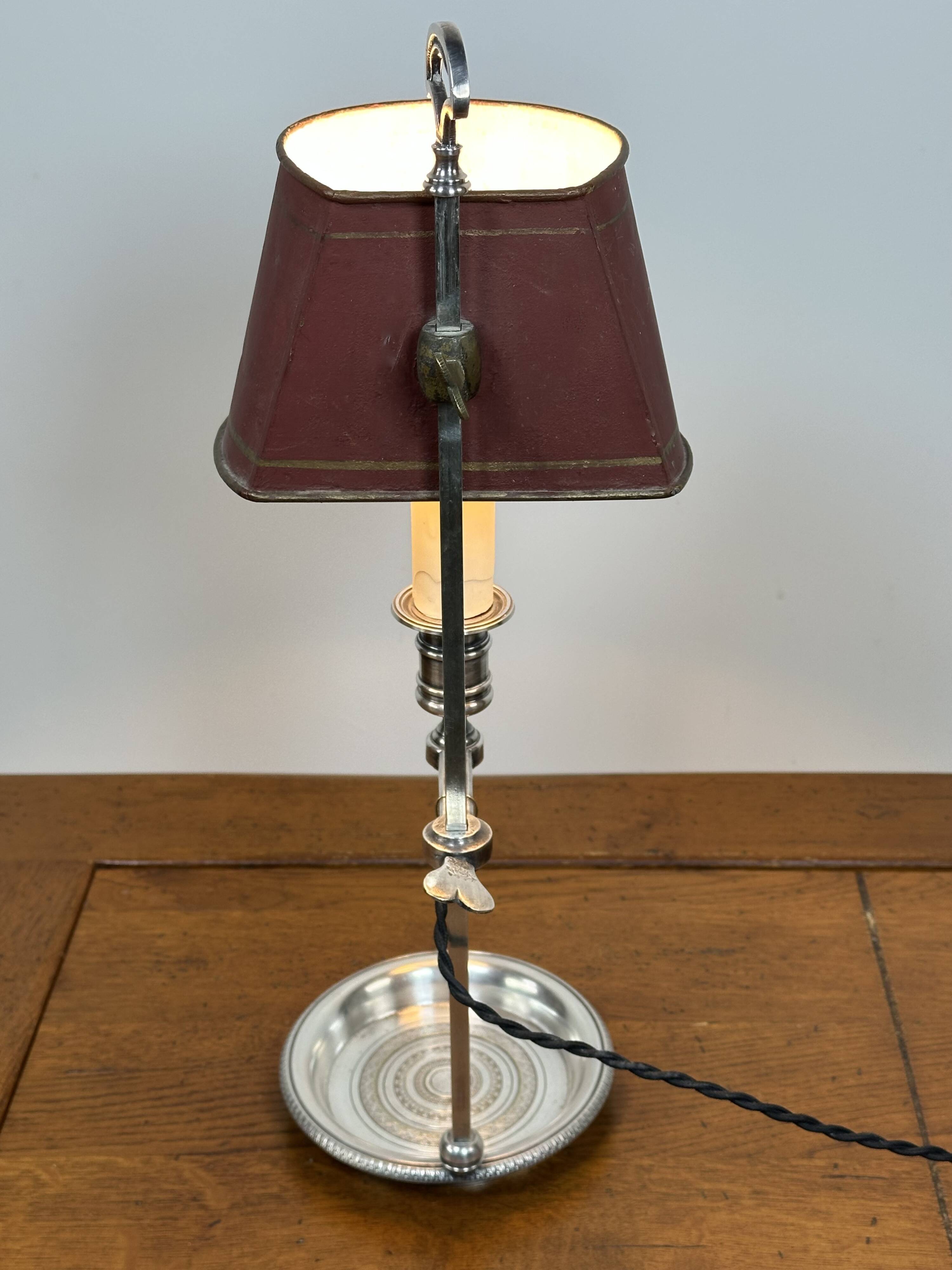 Silver-plated Quinquet lamp from the 19th century.