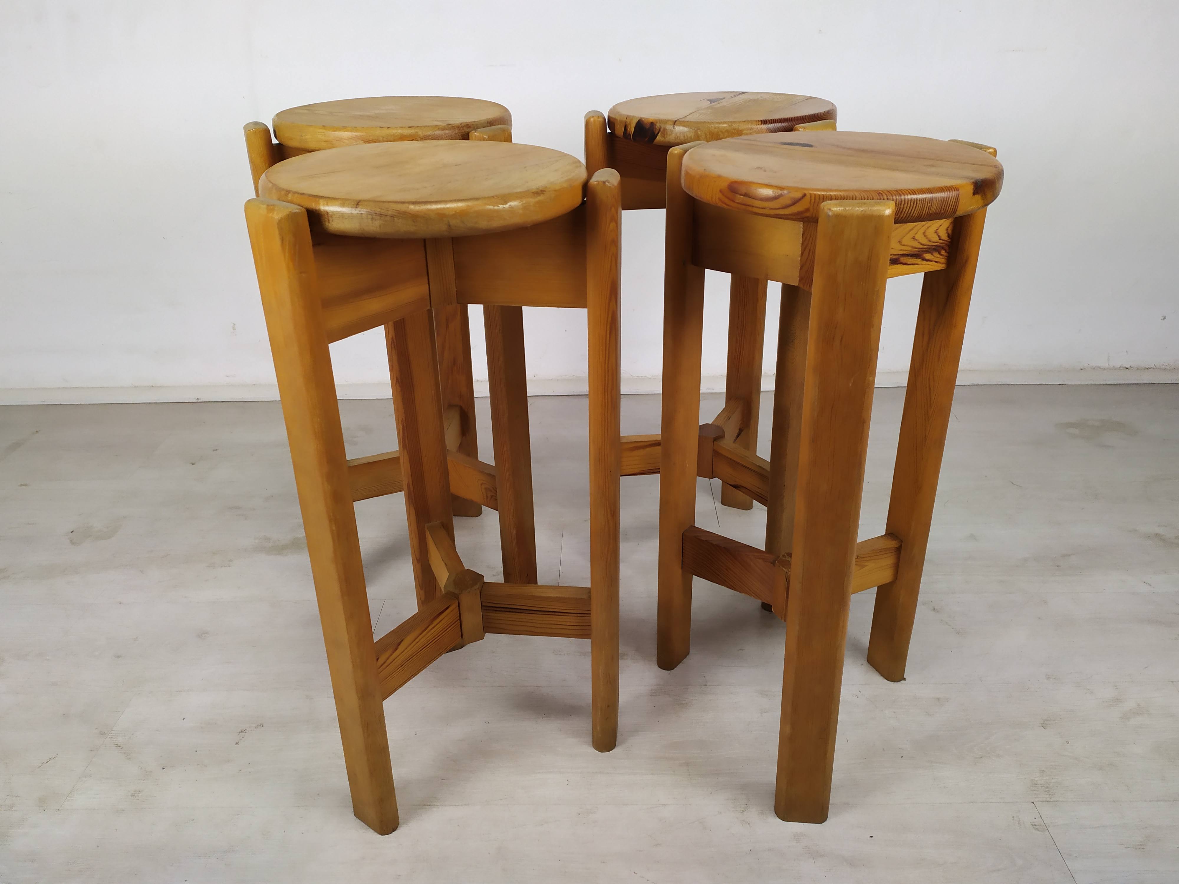 Vintage chalet bar stools
