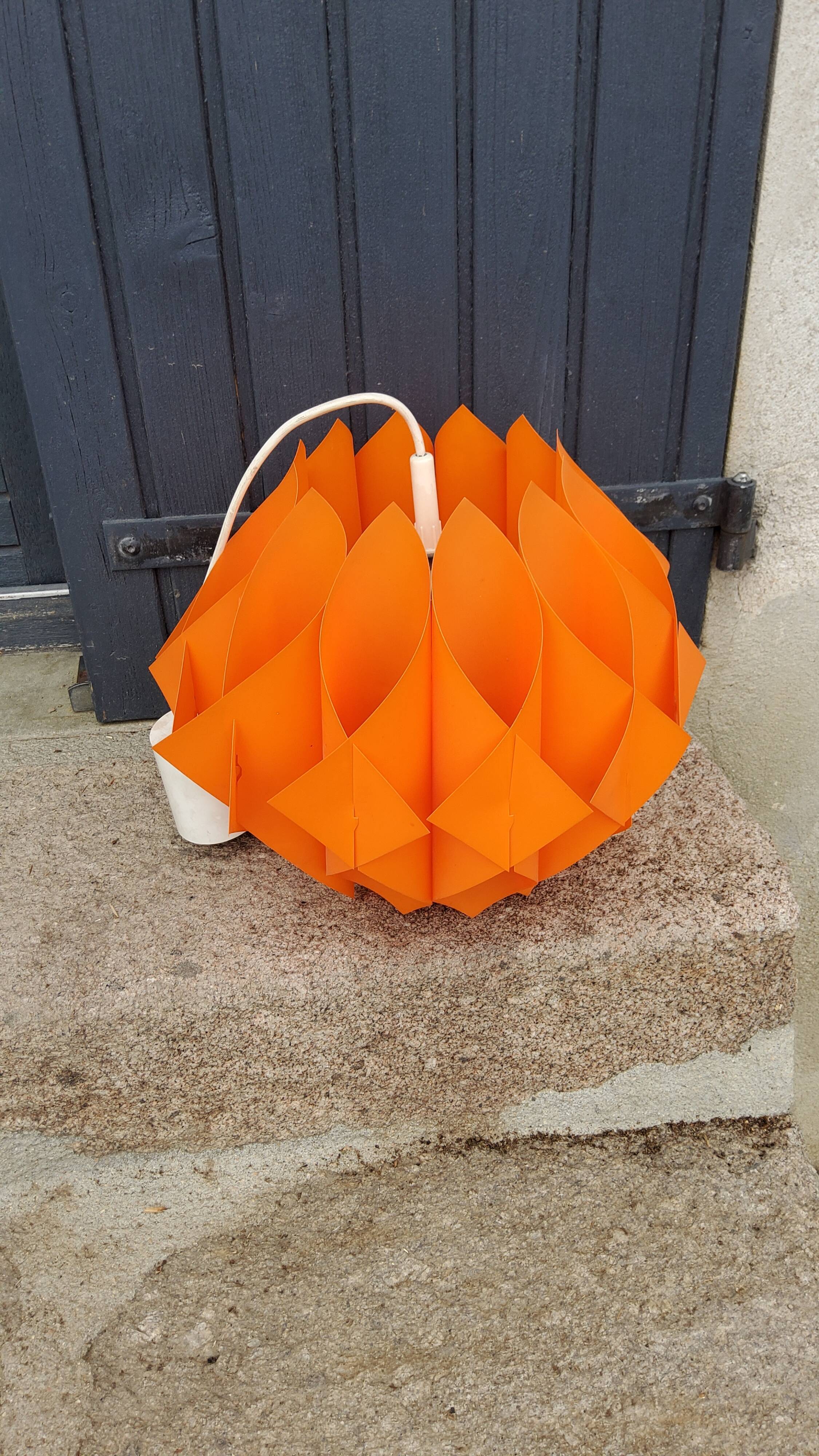 Suspension lamp by Lars Schioler butterfly model Hoyrup Light plastic editor orange 1968