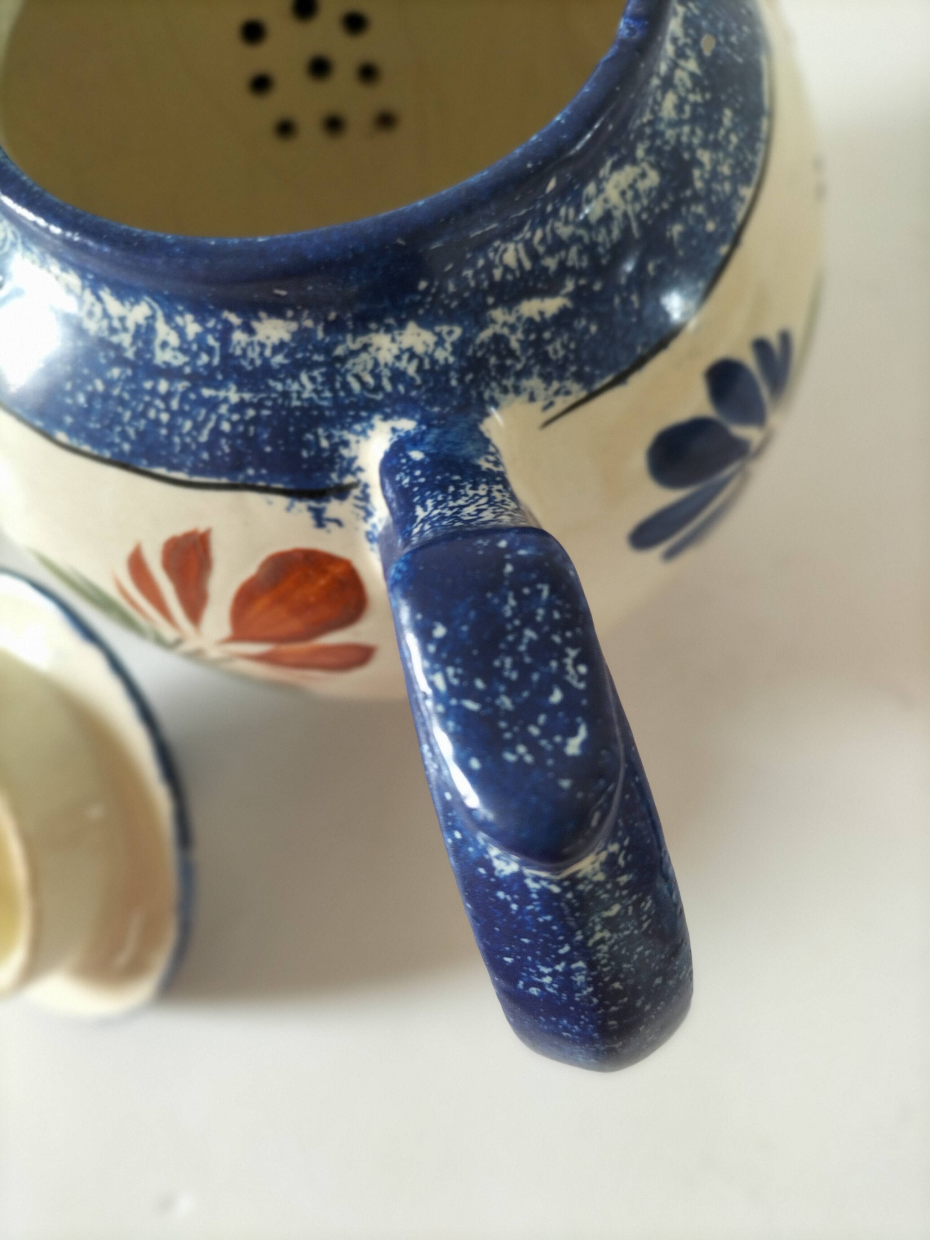 Henriot Quimper teapot – floral relief decoration