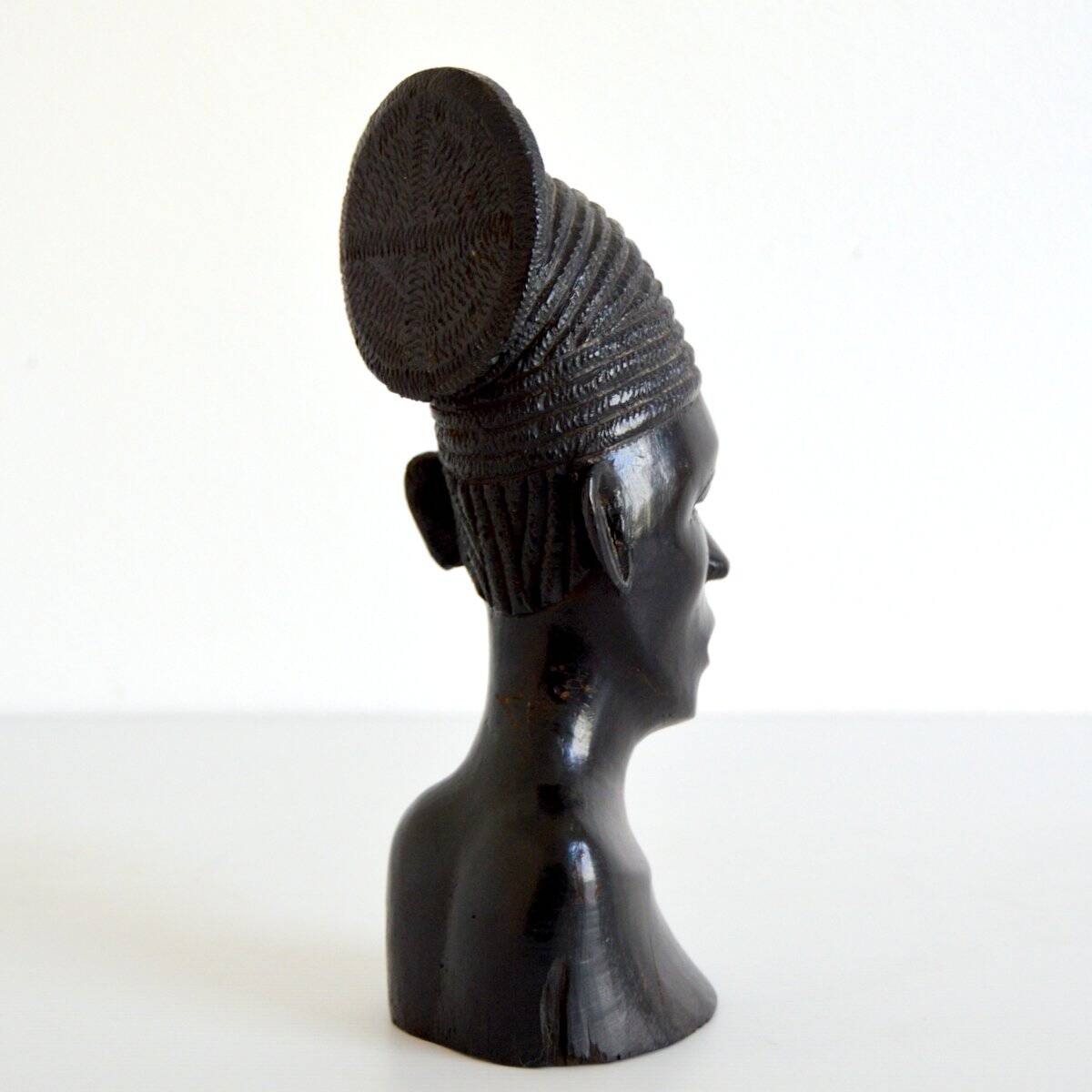 African head sculpture in ebony wood 1940s