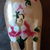 Vase en opaline nacrée