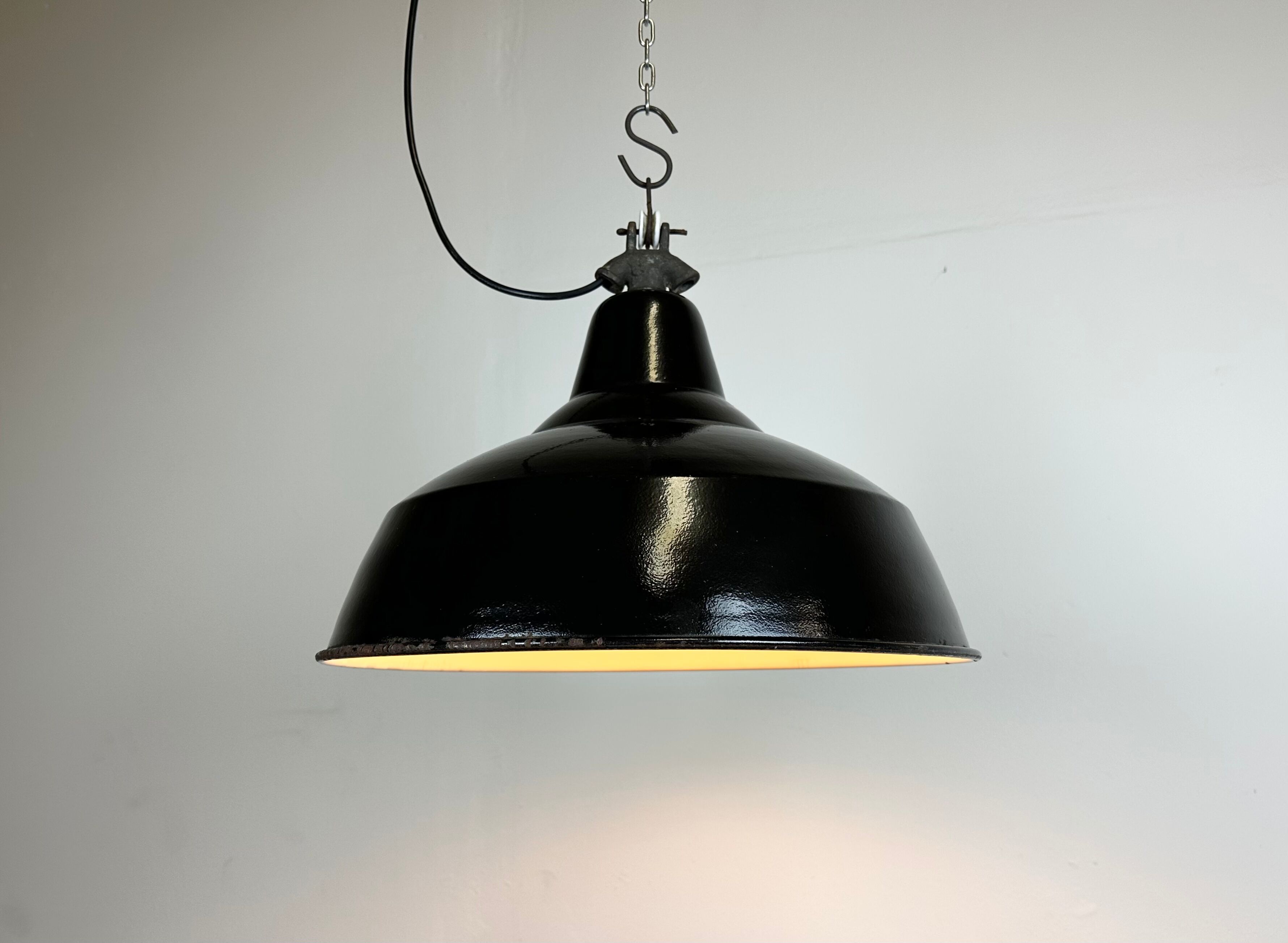 Industrial Black Enamel Factory Lamp with Cast Iron Top, 1950s