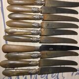 Lot de 39 couteaux anciens années 40