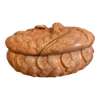 Ostrich Feather Soup Tureen, Couleuvre Manufacture