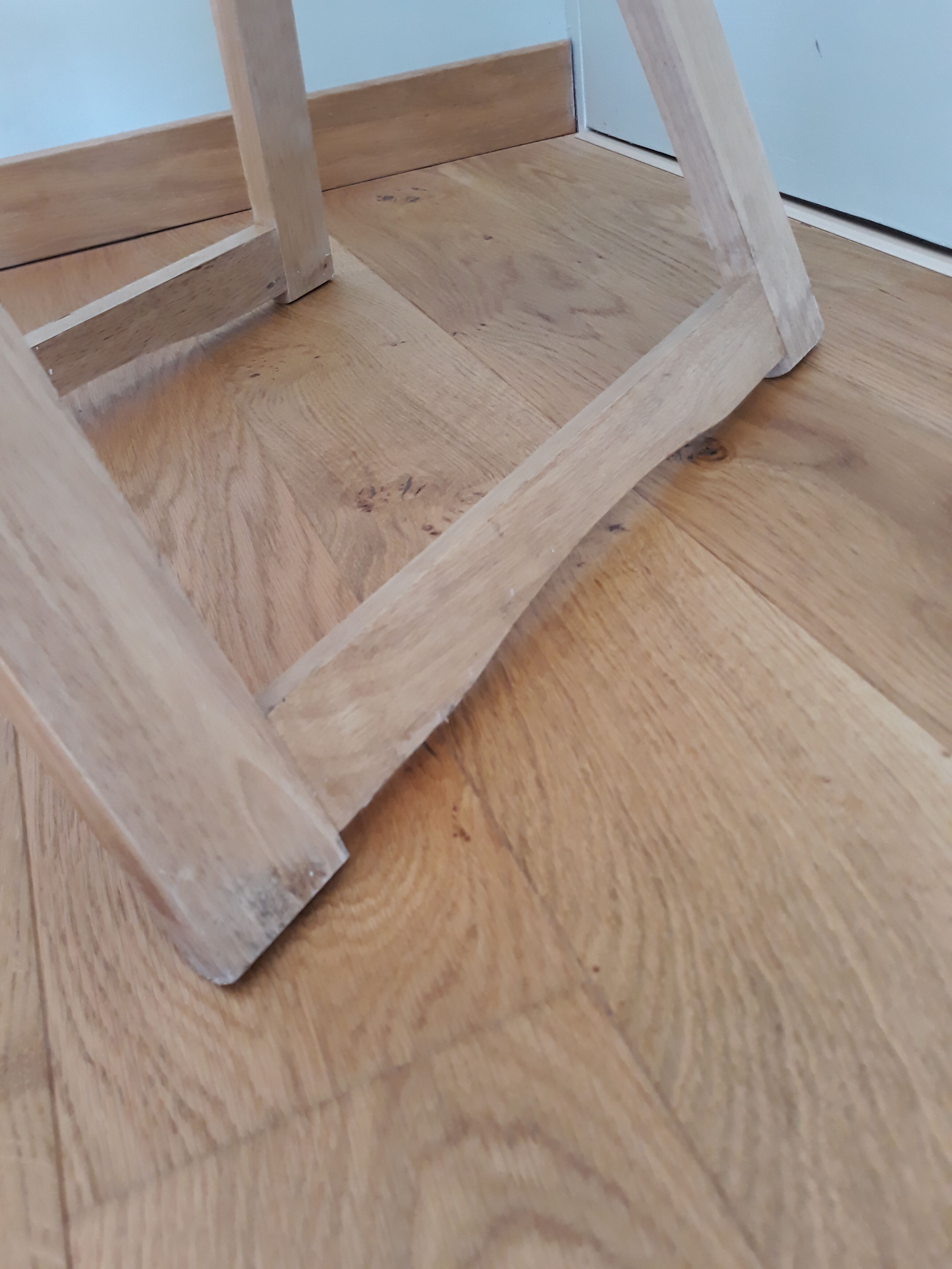 Folding chairs