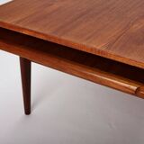 Extendable coffee table designed by Johannes Andersen for Uldum Møbelfabrik, Denmark, 1960s.