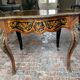 Table française en marqueterie du XIXe siècle