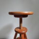 Tabouret à vis en bois