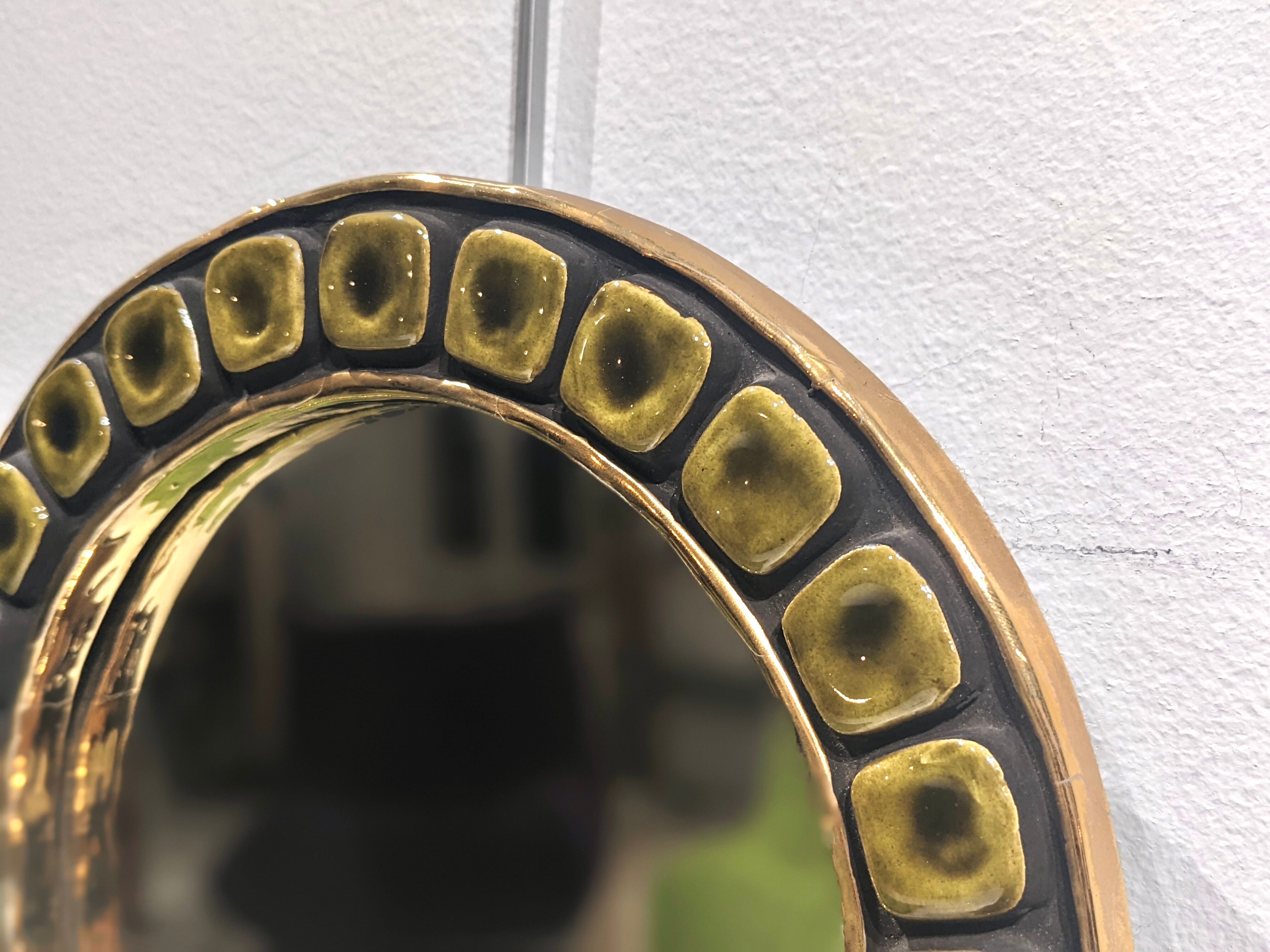 Mirror "sun" in glazed ceramic, 24 cm by Mithé Espelt