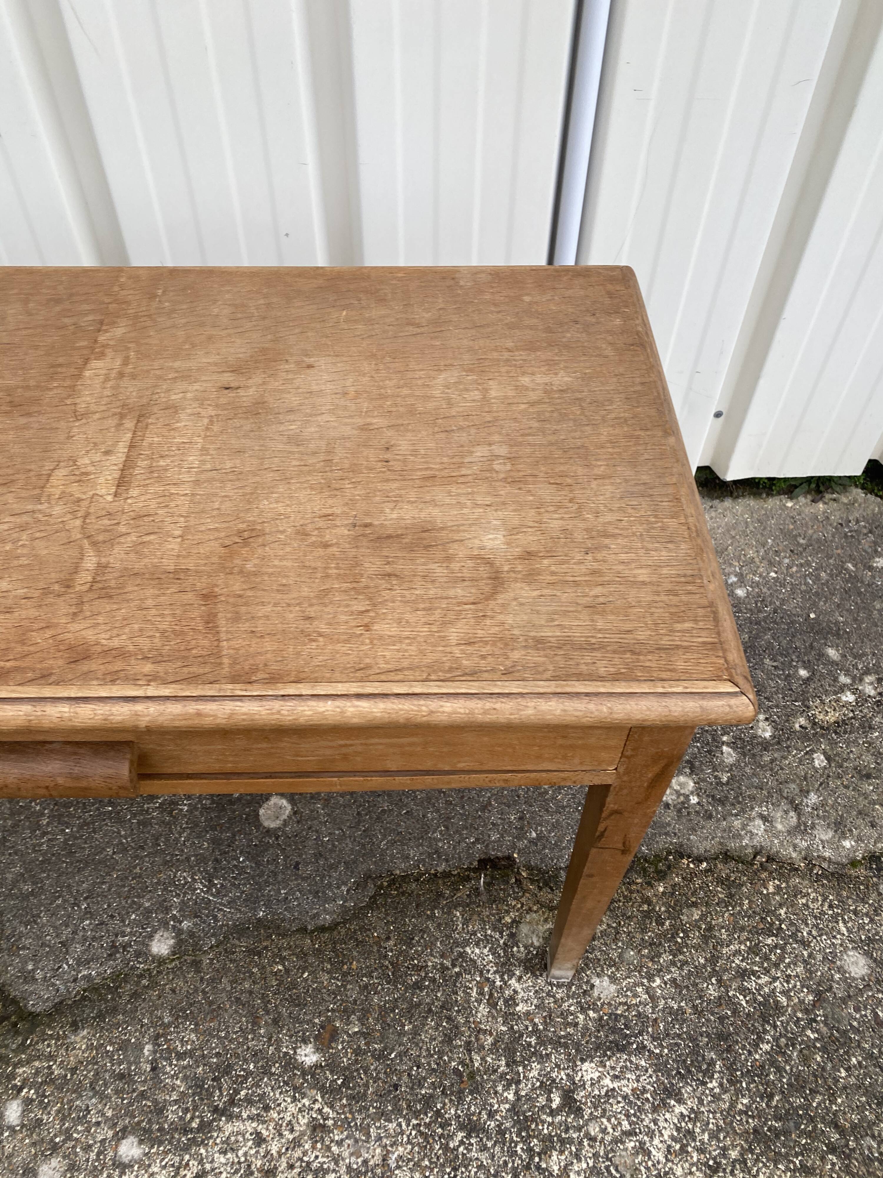 Table de cuisine ou de ferme