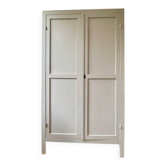 Taupe Parisian wardrobe