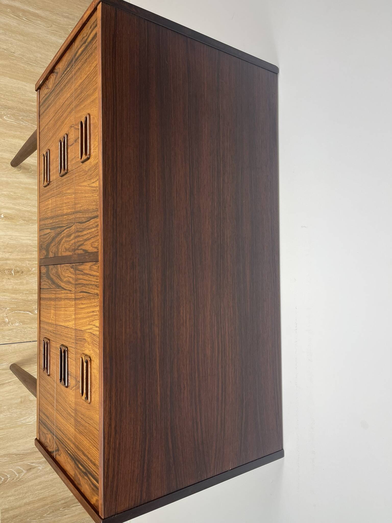 Commode danoise en palissandre