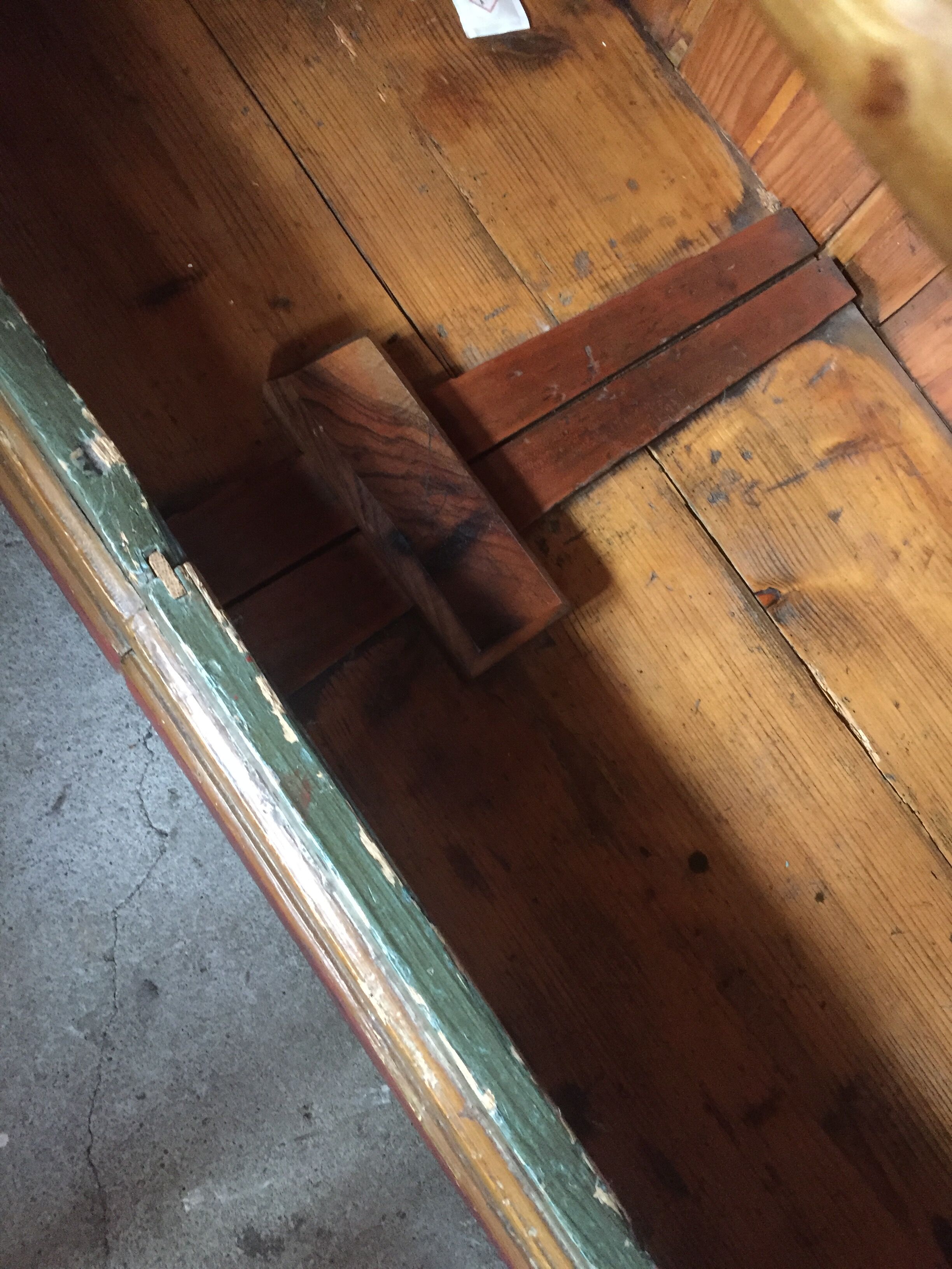 Alsatian Cabinet 19 eme