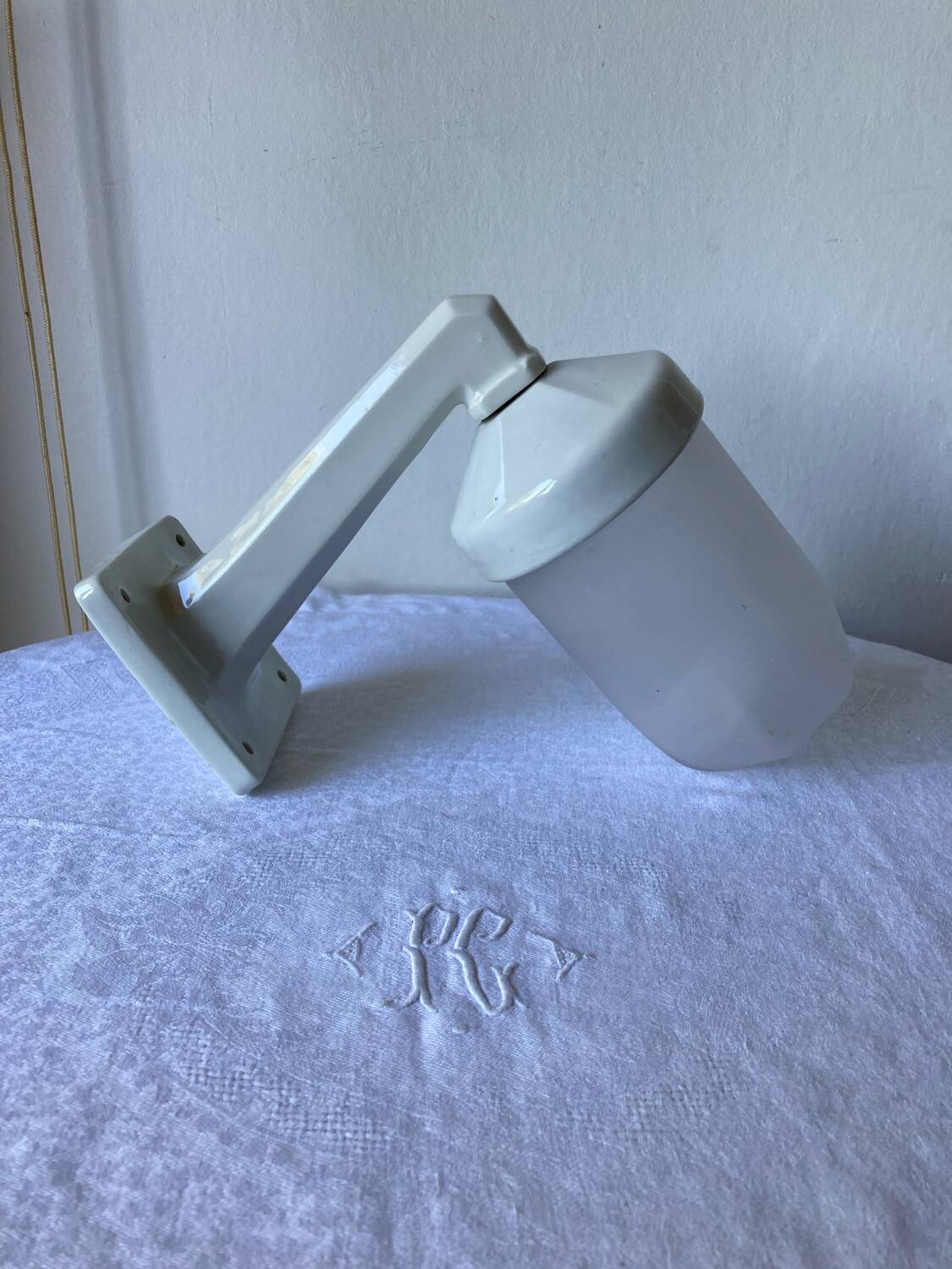 Applique porcelaine et verre Art Deco