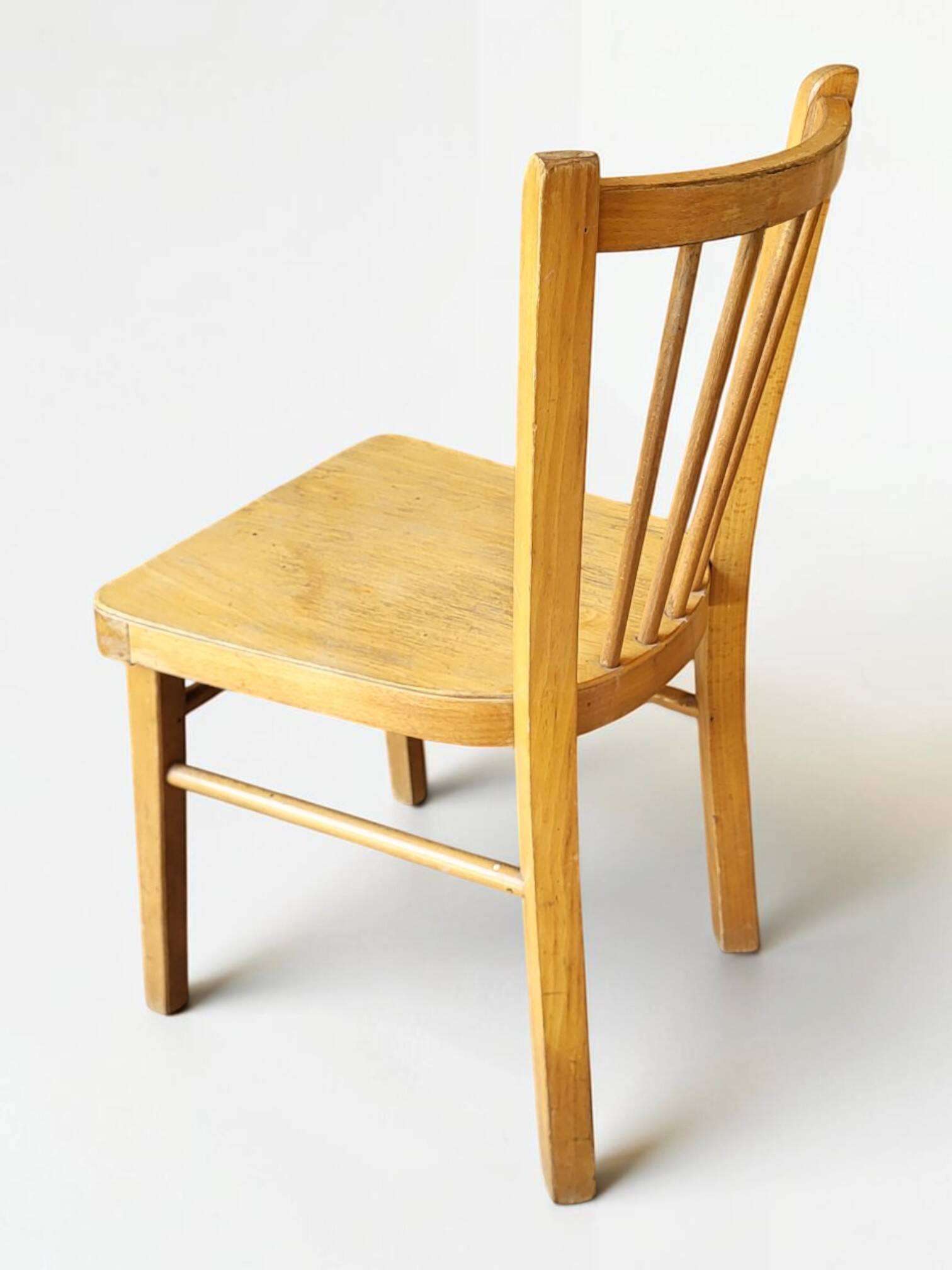 Baumann children's desk