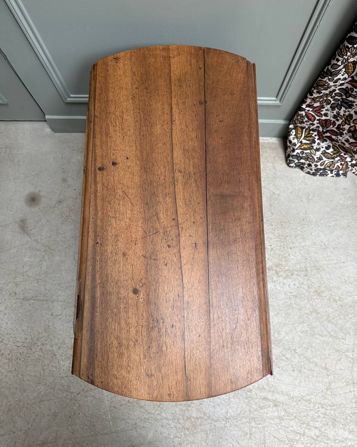 Table basse ronde à volets (rénovée)