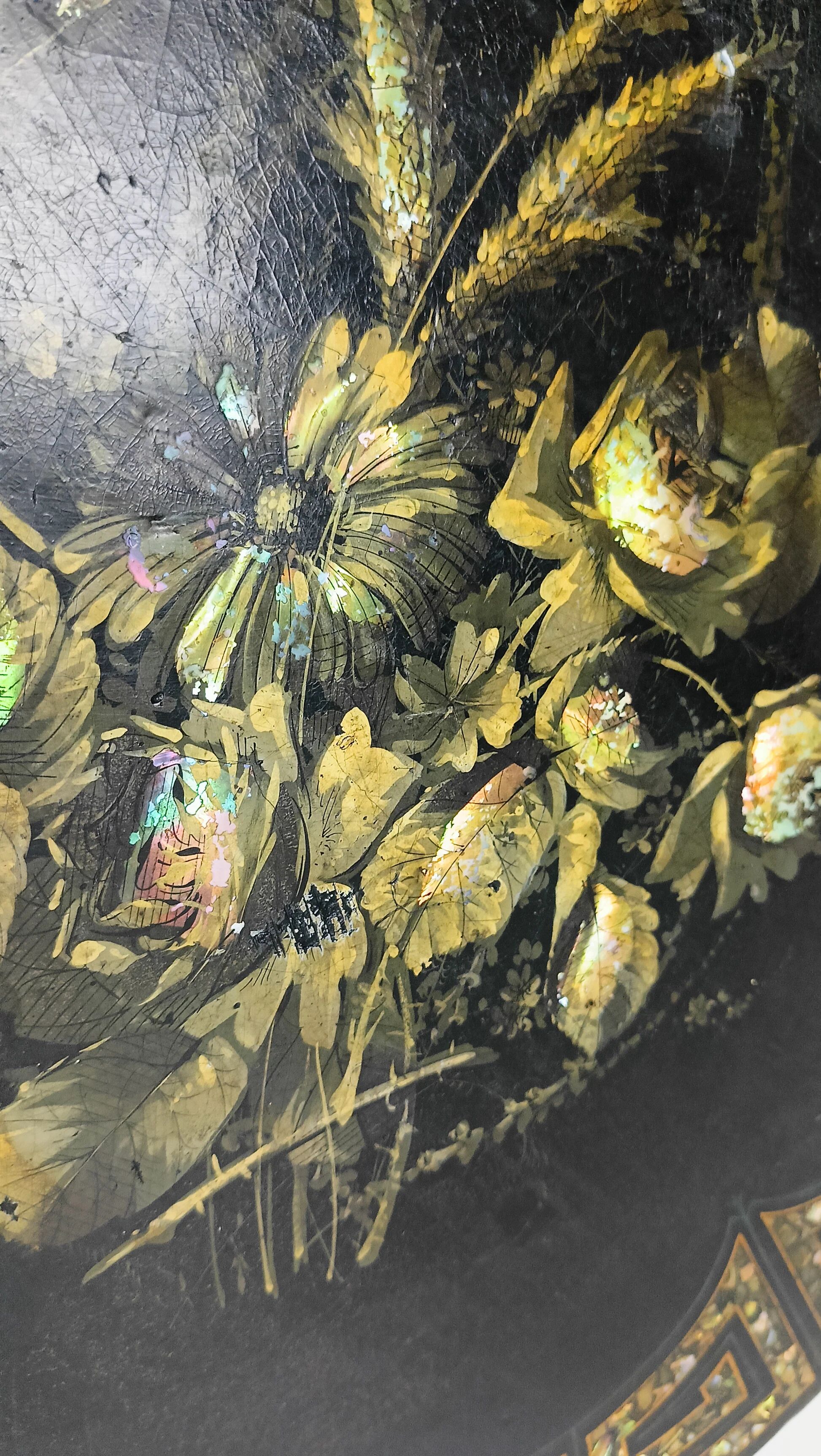 Astonishing Napoleon III tip-top table