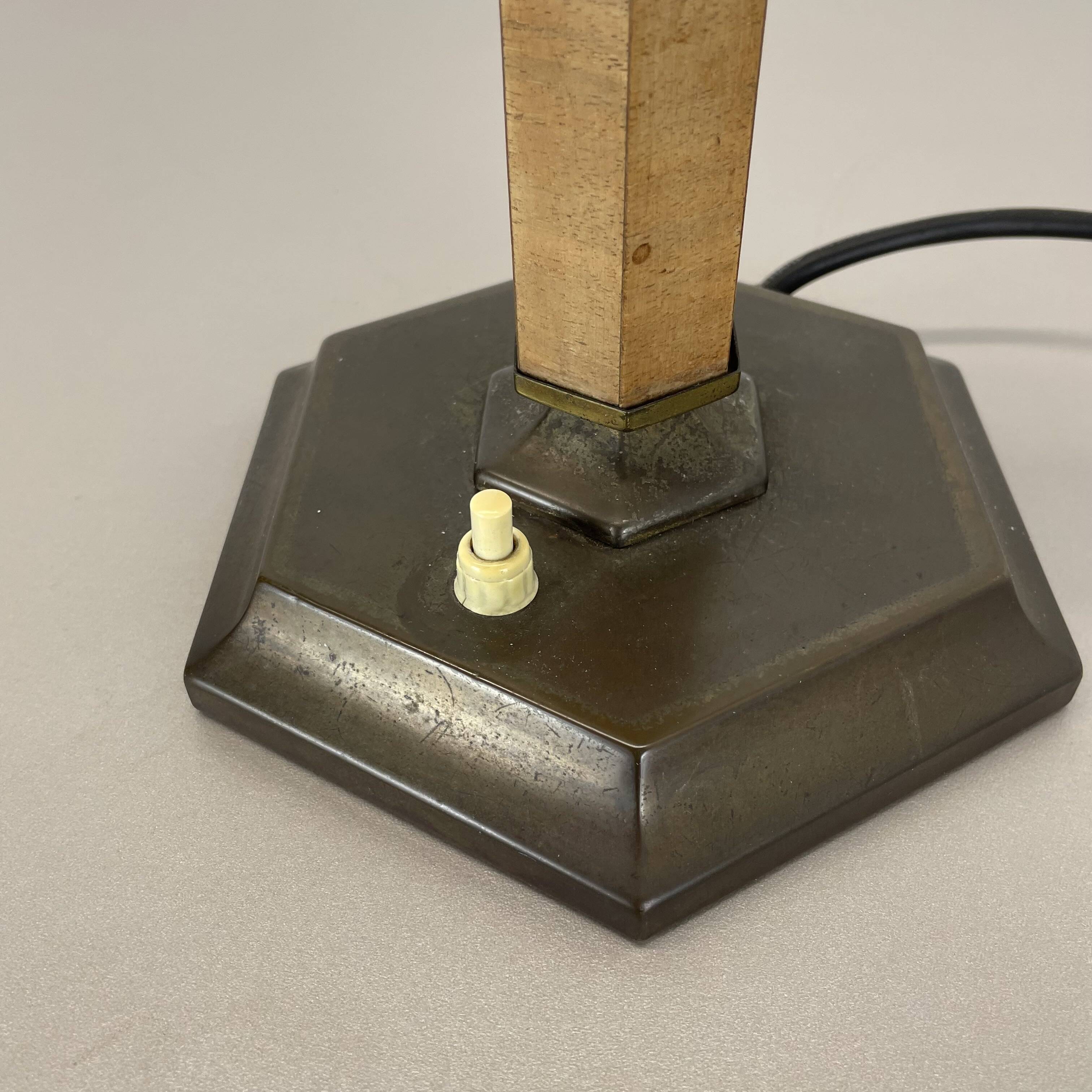 lampe de table Art déco unique en laiton et bois, Allemagne années 1930