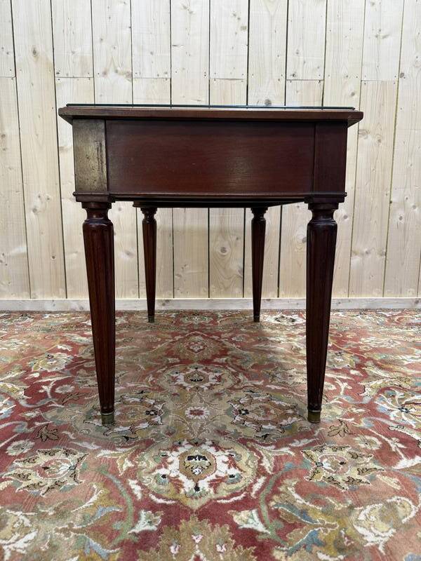 Bureau de Dame plat de style Louis XVI