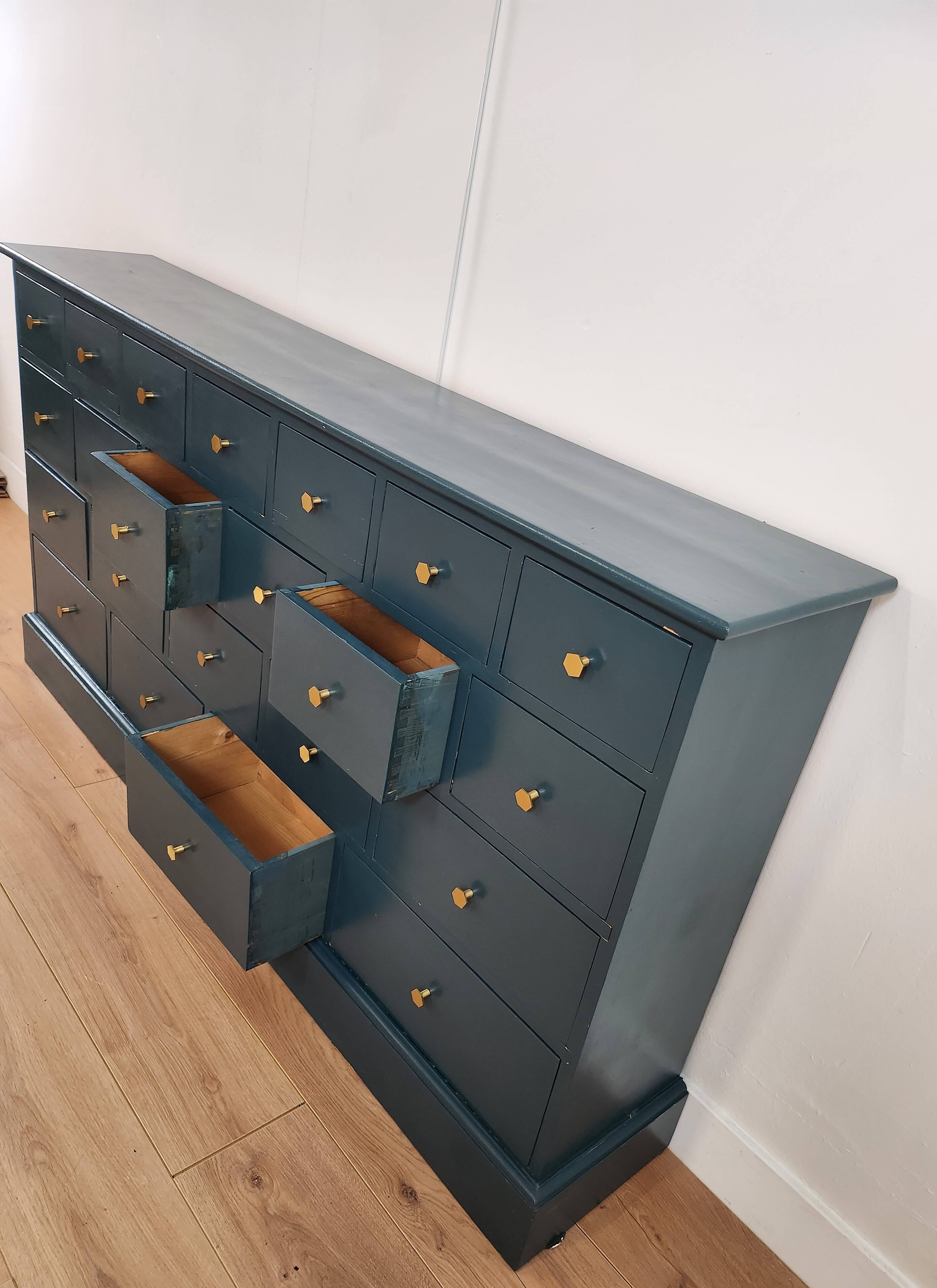 CHEST OF 22 DRAWERS