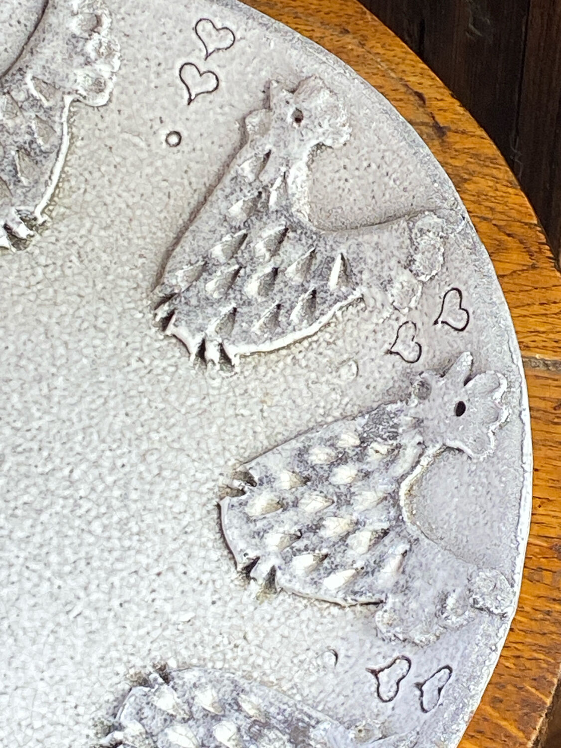 Ceramic serving dish