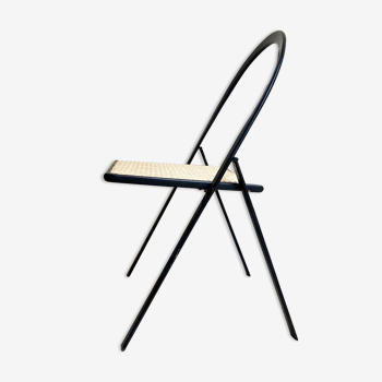 Chaise pliante en métal noir et cannage, années 1970