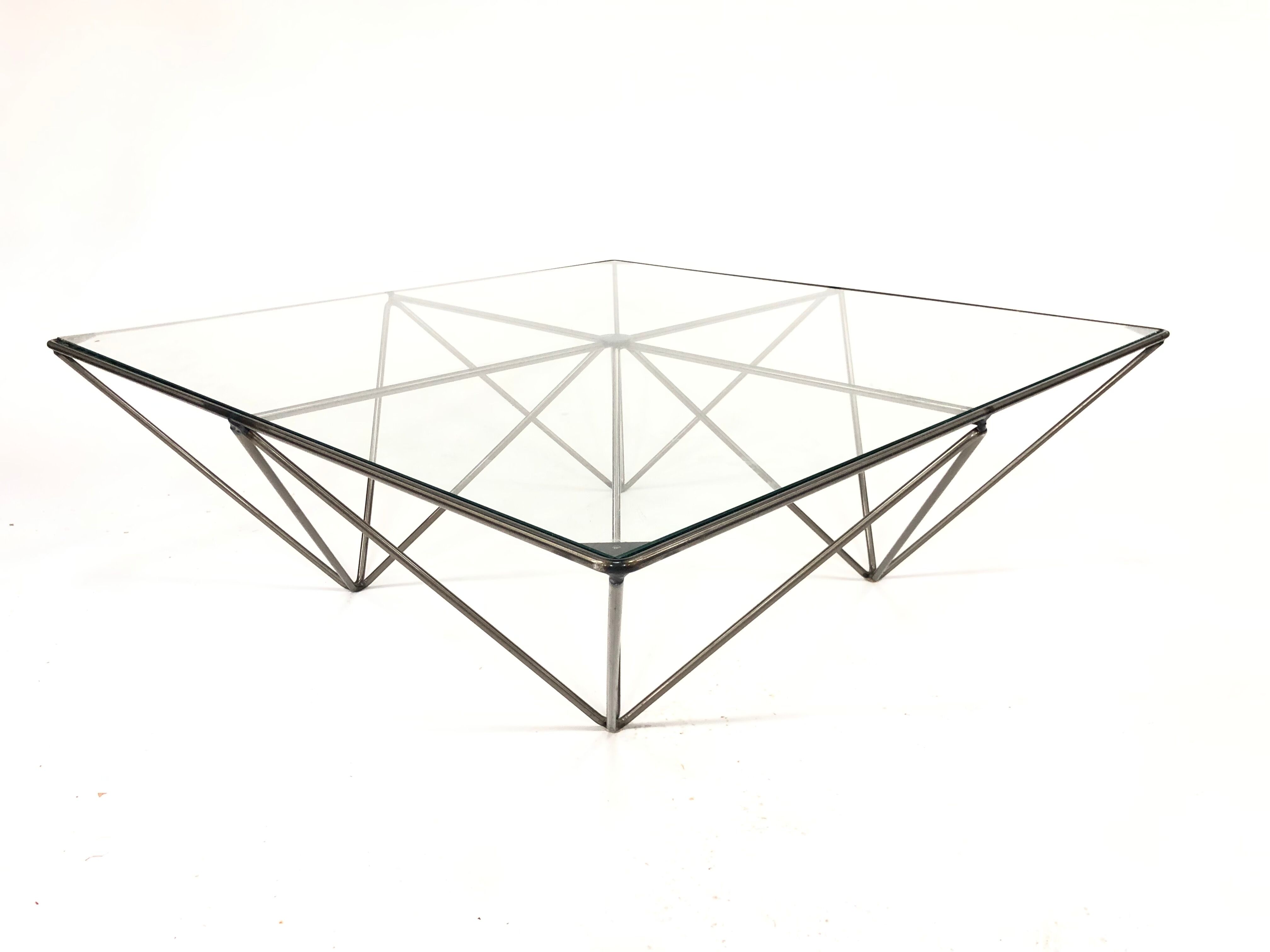 Table low vintage 60s/70s design steel wire