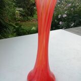Vase en opaline jaspée