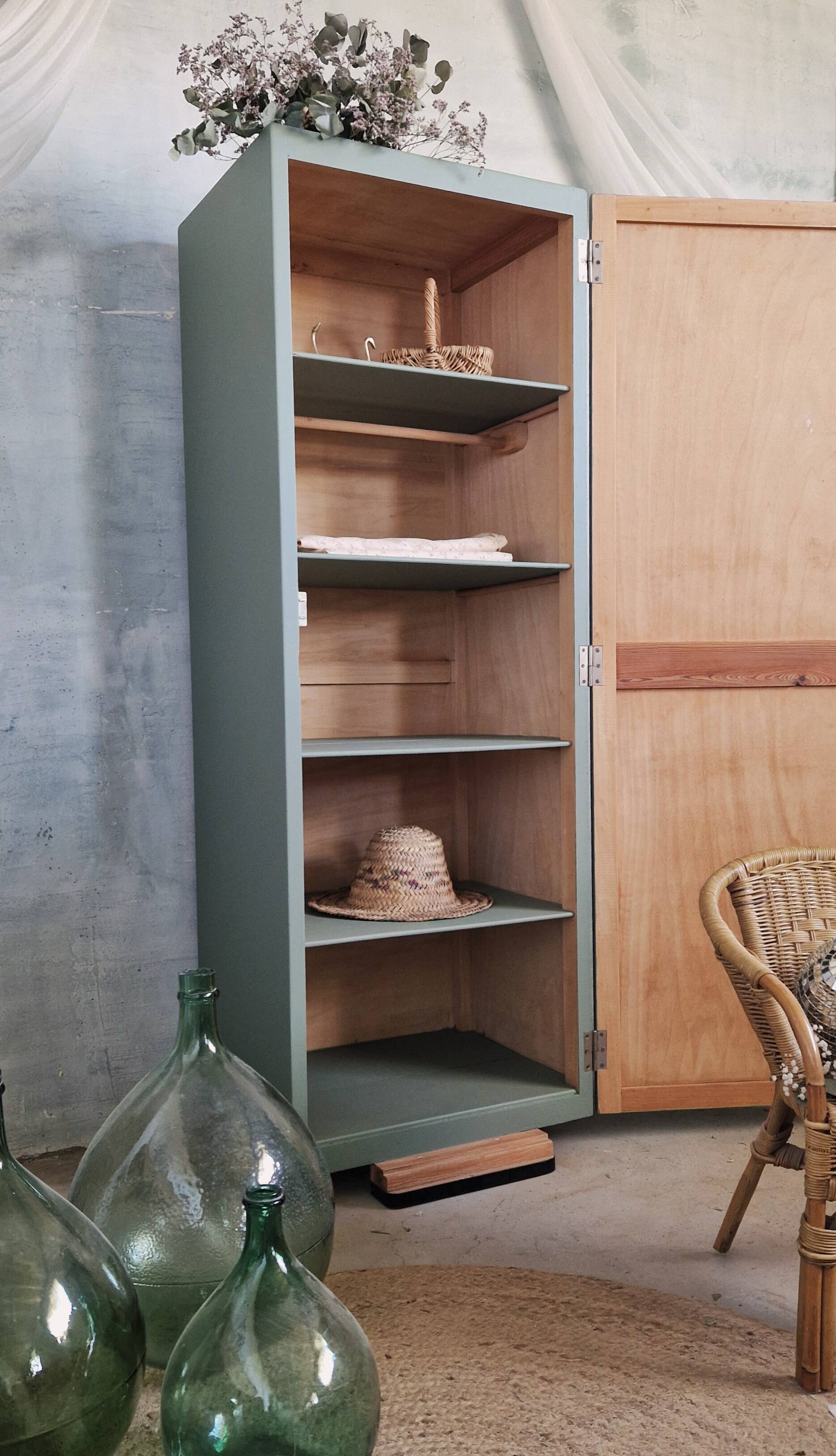 Former boarding school changing room