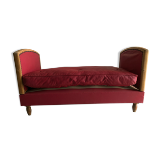 Banquette capitonné rouge vintage