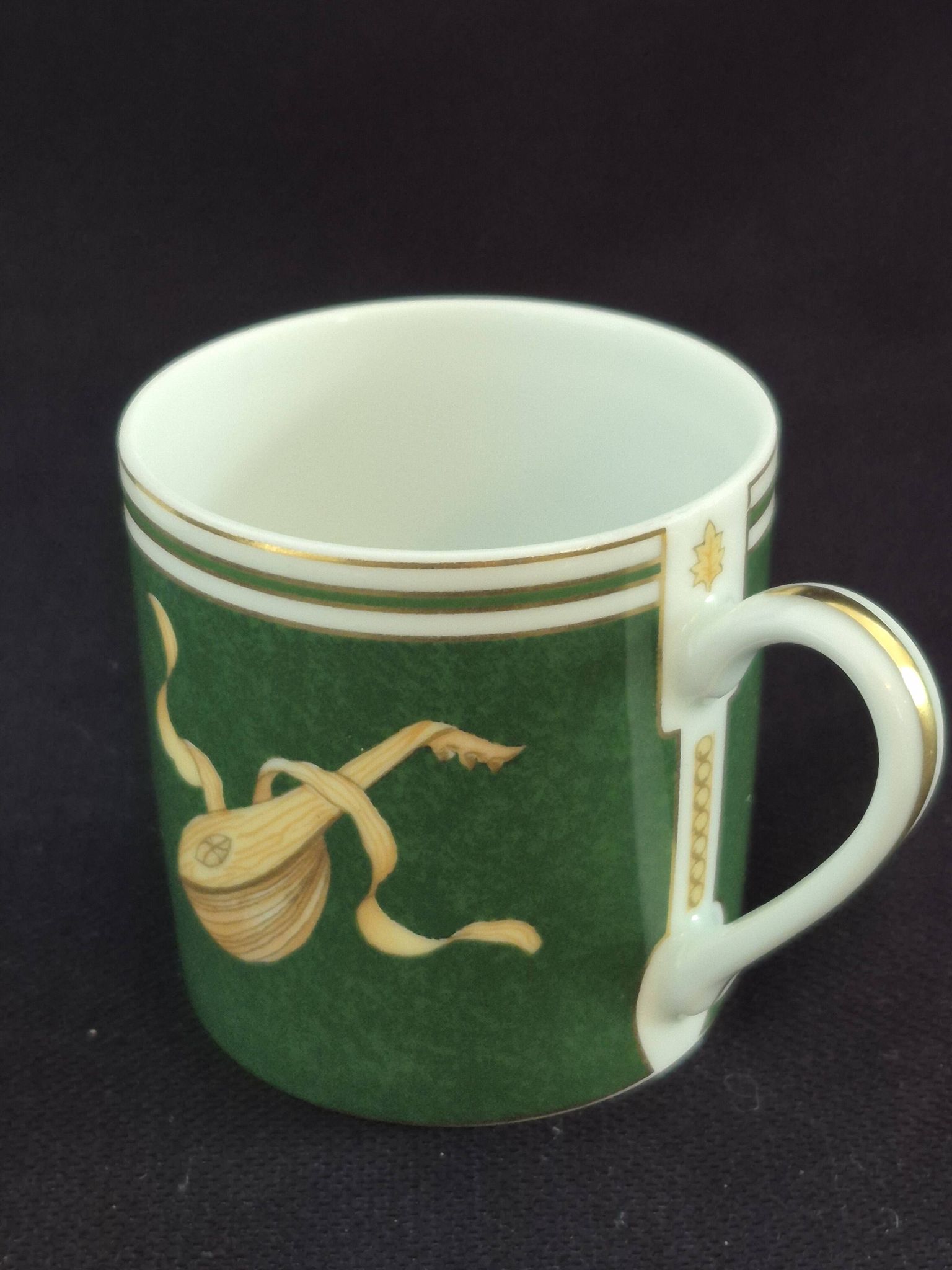 Litre porcelain cup from limoges bernardaud model kent a467