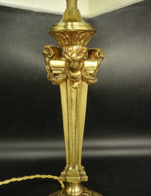 Large lamp with ram's heads in Louis XVI style - gilded bronze