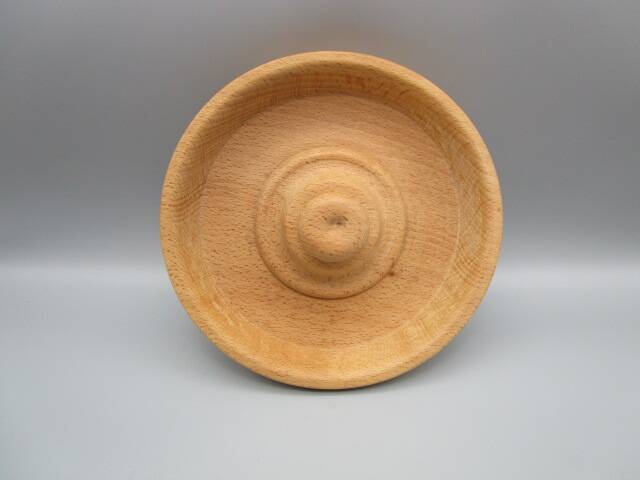 Empty pocket in turned wood