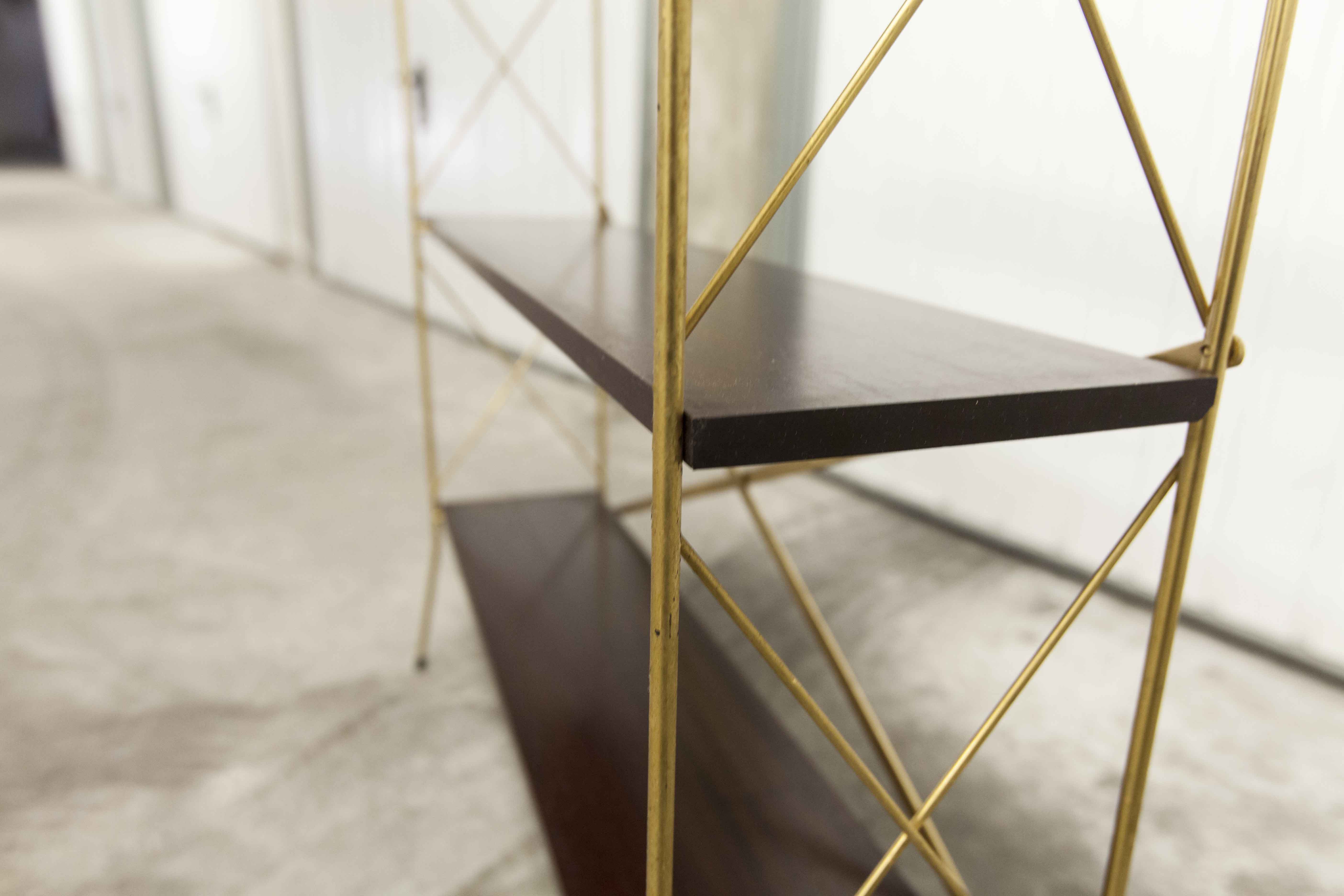 Thong shelf on foot L78.5