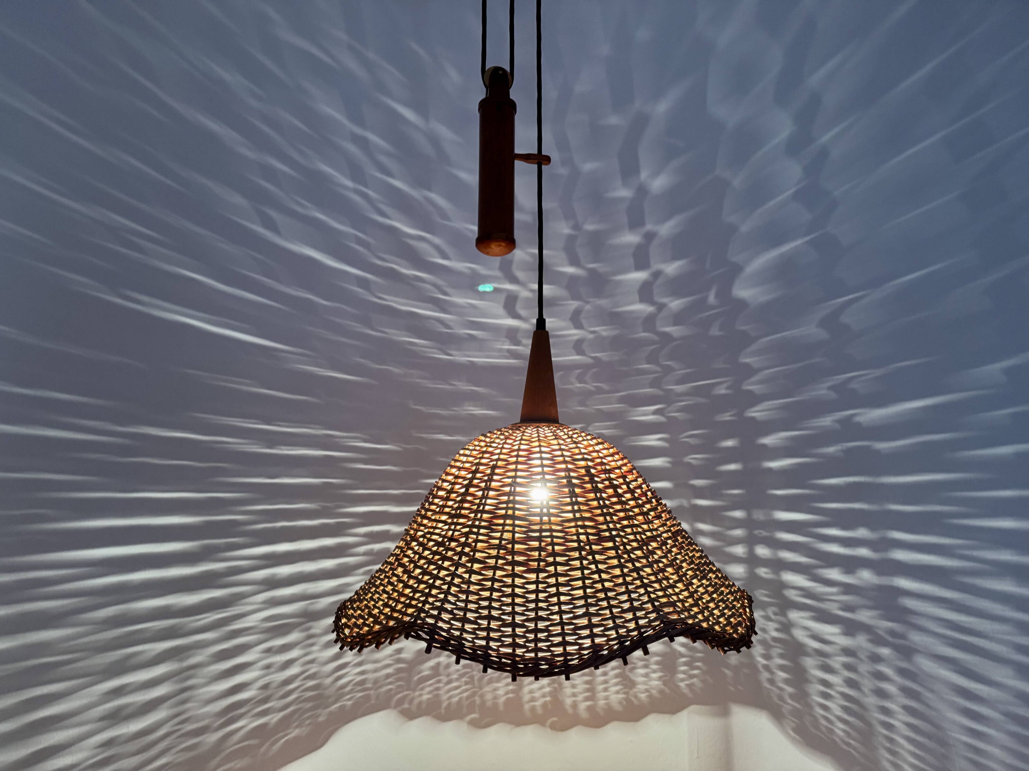 Adjustable Wicker and Teak Pendant Lamp