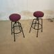 Paire de tabourets de bar pivotants en fer marron boucle du milieu du siècle italien vintage 1950