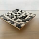 Empty pocket mosaic gray white black
