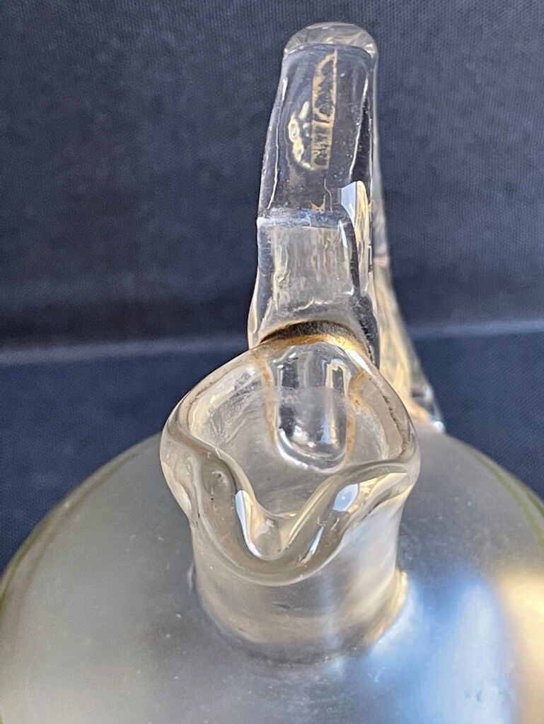 Non-selfish night service - art nouveau - hand-decorated satin blown crystal